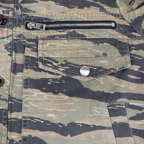 Zadig & Voltaire Defile Womens Tiger Stripe Camo Military Shirt Canvas Jacket XS - Picture 7 of 8
